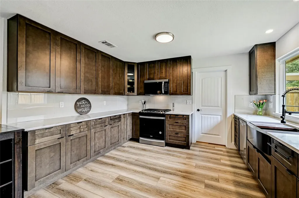 3802 Hawkshead Drive Austin TX 78727
