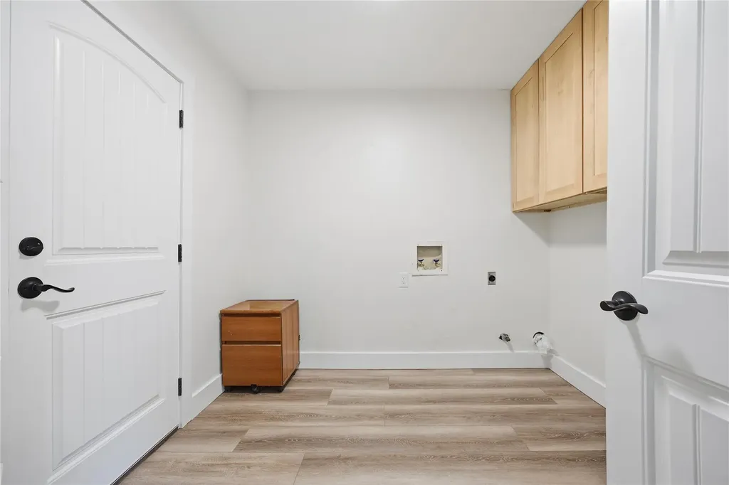 3802 Hawkshead Drive Austin TX 78727