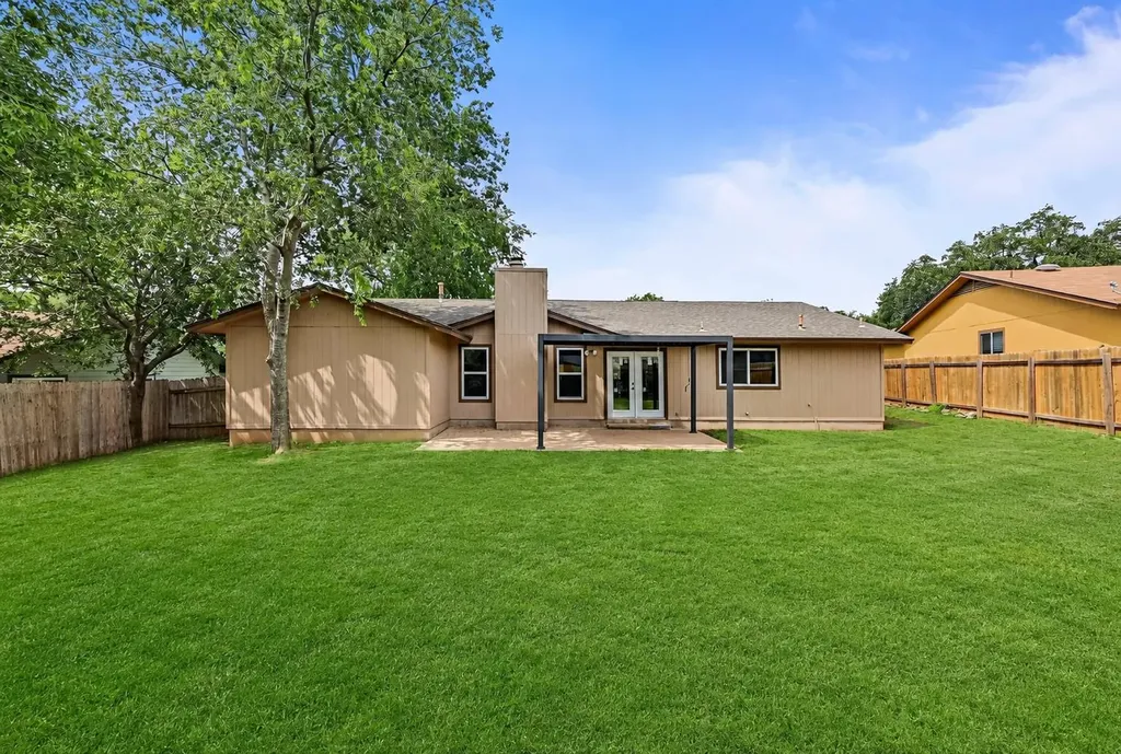 3802 Hawkshead Drive Austin TX 78727