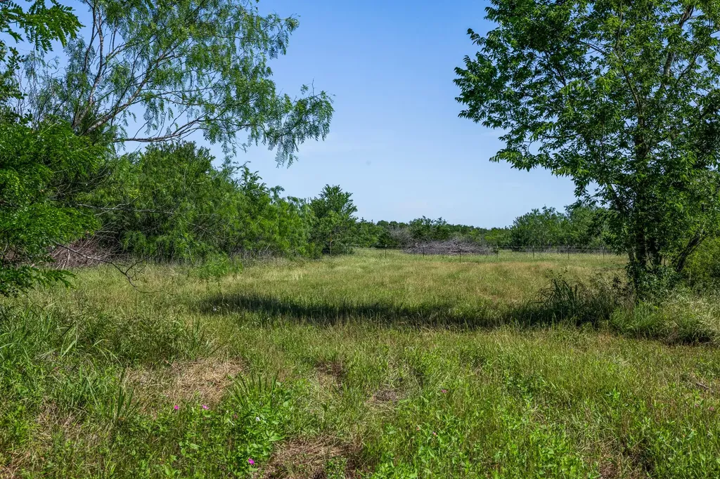 Tract 3 Tbd Lcr 392 Groesbeck TX 76642