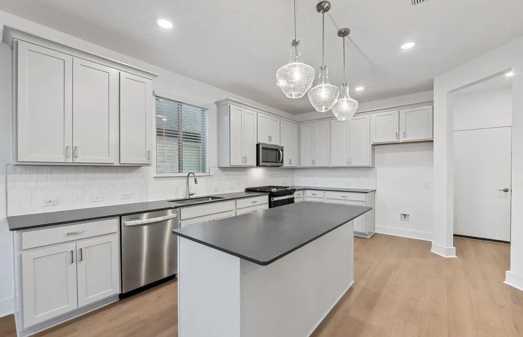 425 Bristlecone Bend Liberty Hill TX 78642