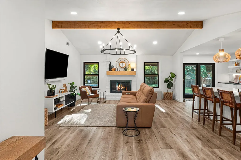 407 Canyon Wren Drive Buda TX 78610