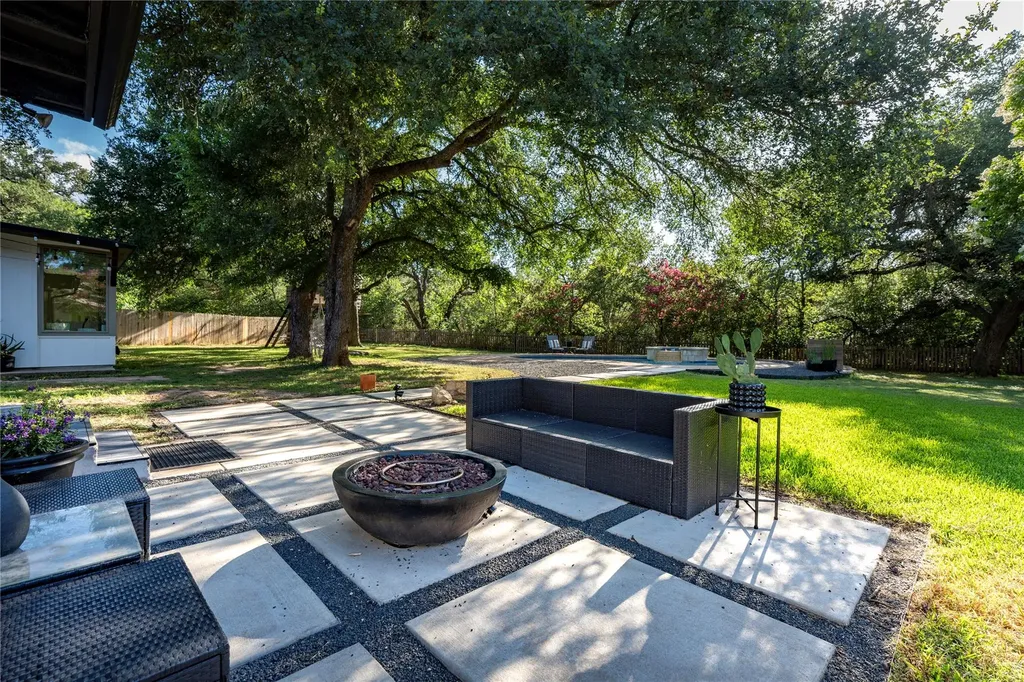 407 Canyon Wren Drive Buda TX 78610