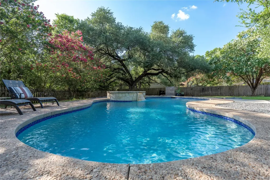 407 Canyon Wren Drive Buda TX 78610