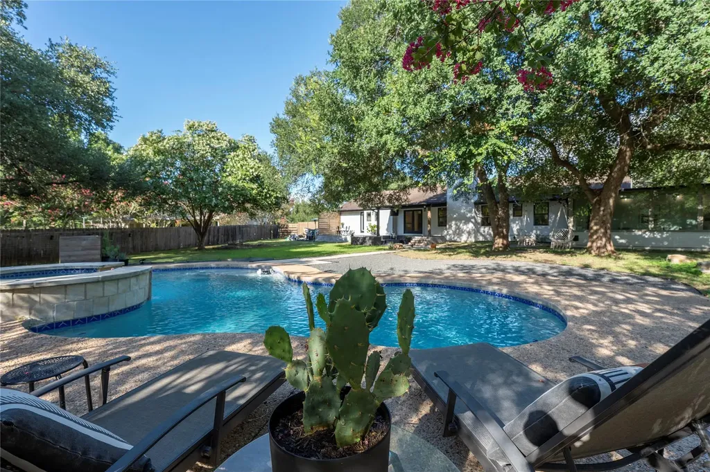 407 Canyon Wren Drive Buda TX 78610
