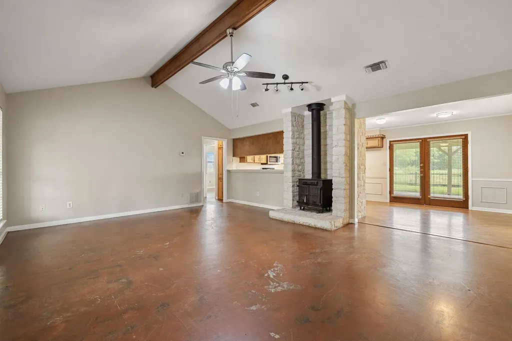 4265 County Road 123 Round Rock TX 78664