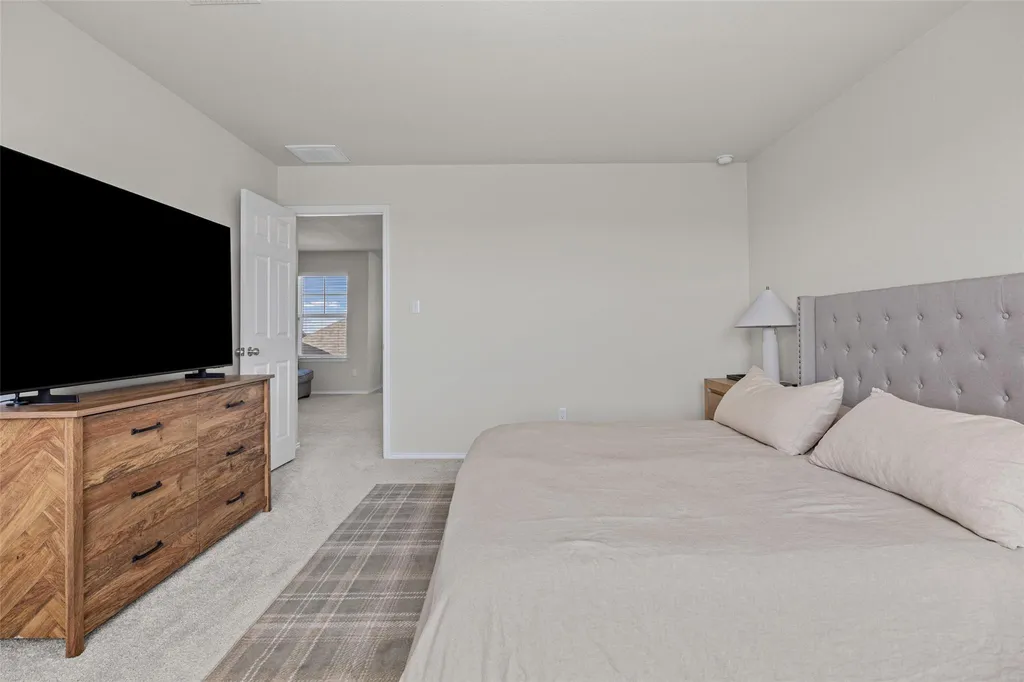 208 Orange Road Buda TX 78610