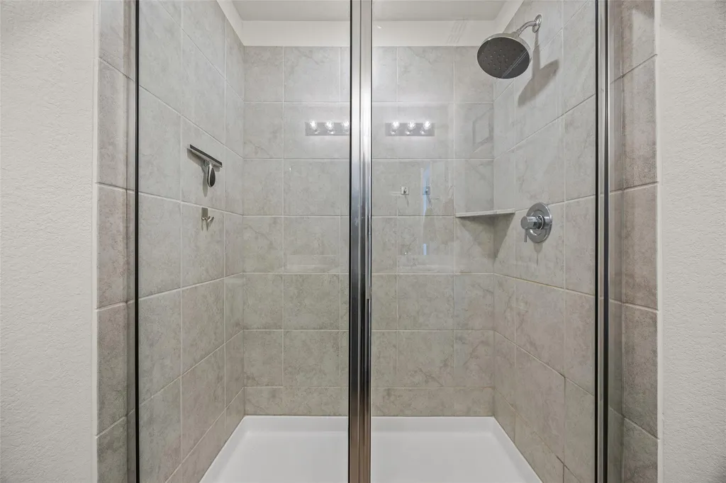 208 Orange Road Buda TX 78610
