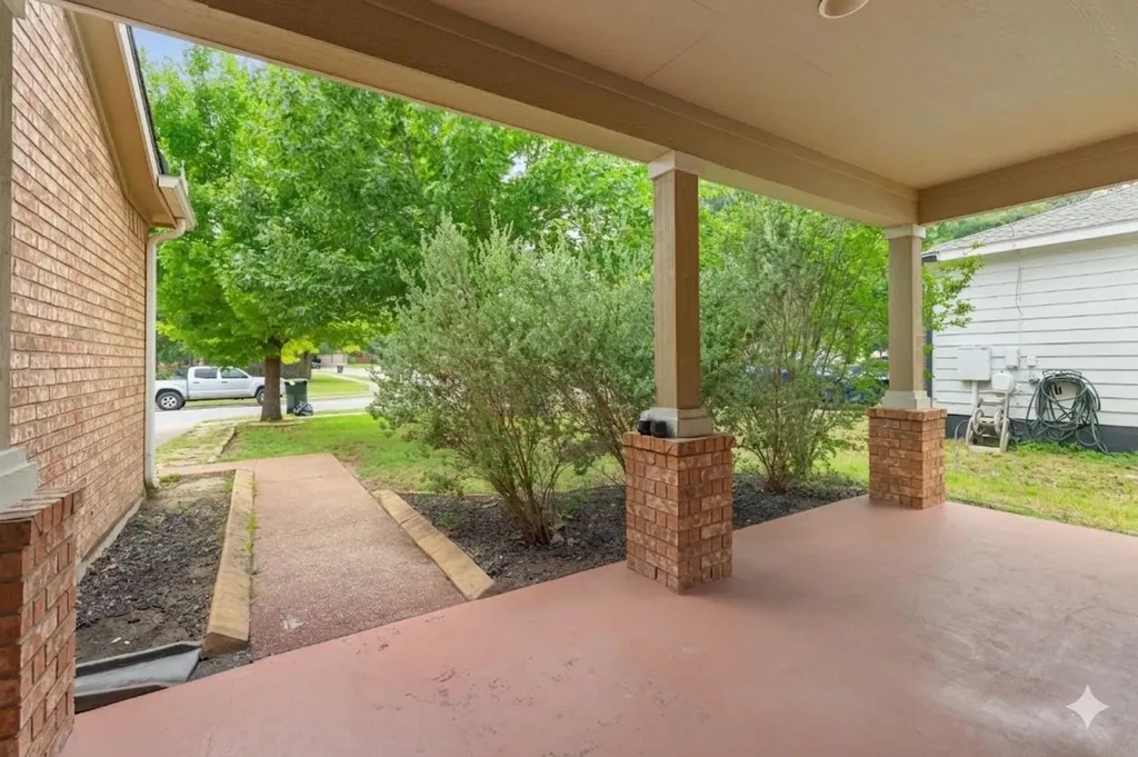 1121 Sweet Gum Drive Kyle TX 78640