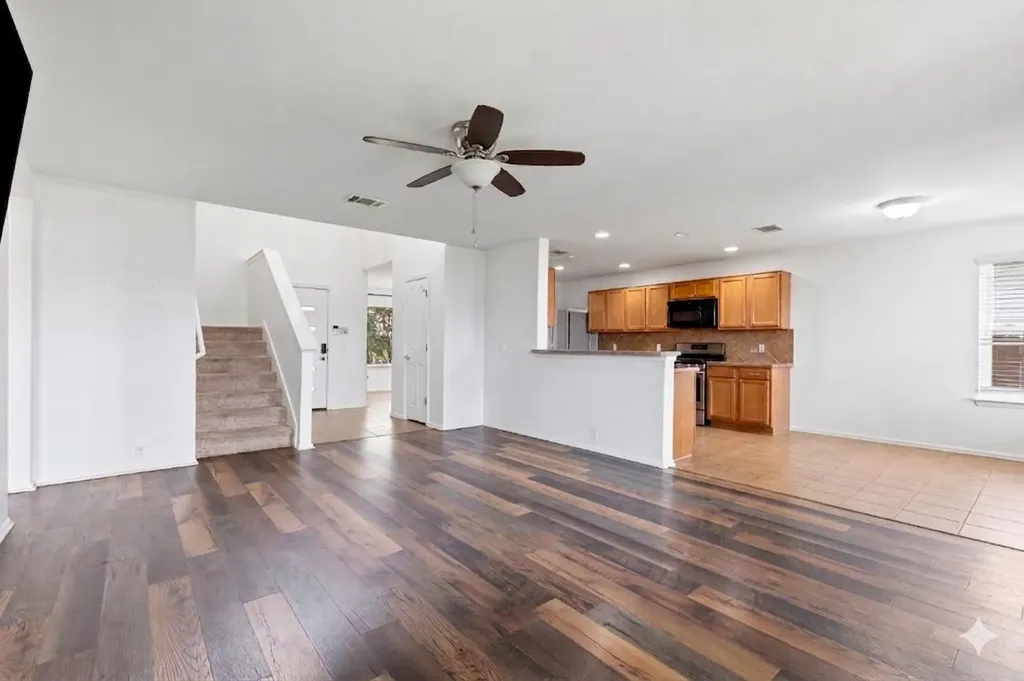 1121 Sweet Gum Drive Kyle TX 78640