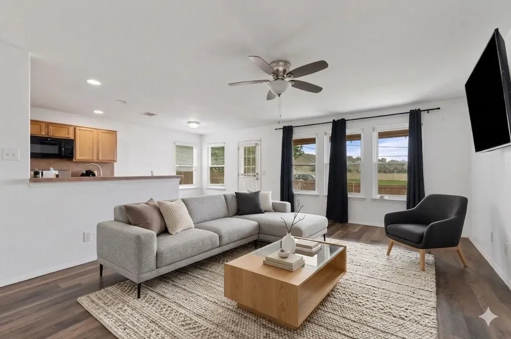 1121 Sweet Gum Drive Kyle TX 78640
