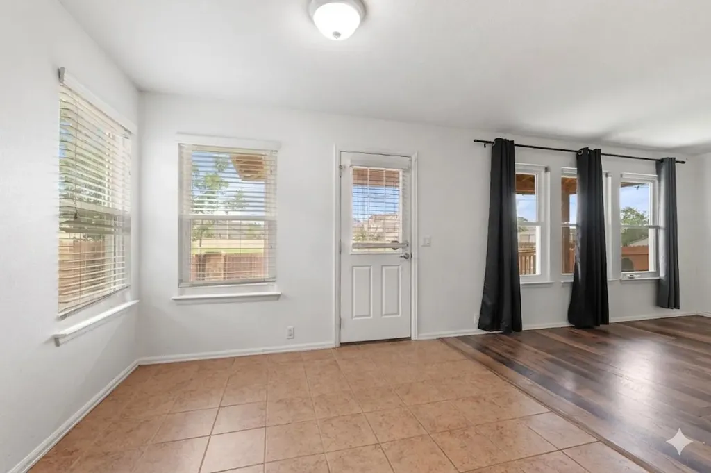1121 Sweet Gum Drive Kyle TX 78640