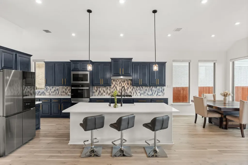 372 Hollister Drive Liberty Hill TX 78642