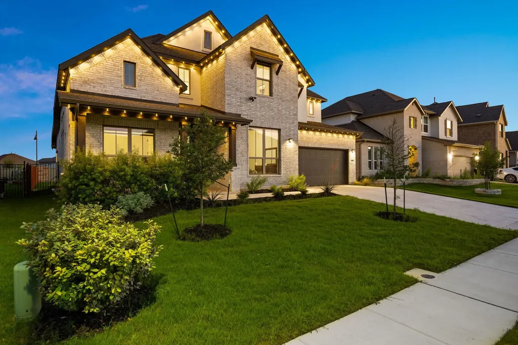 372 Hollister Drive Liberty Hill TX 78642