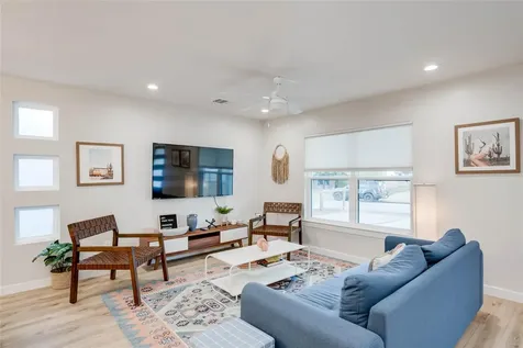 2516 Friar Tuck Lane Austin TX 78704