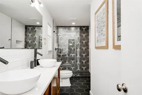 2516 Friar Tuck Lane Austin TX 78704
