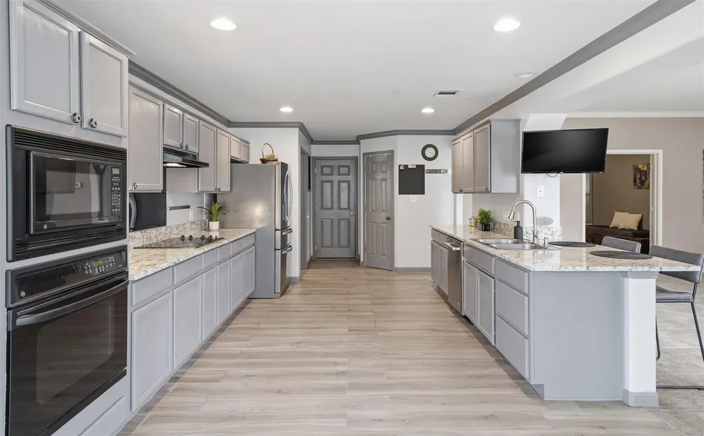 21142 Northland Drive Lago Vista TX 78645