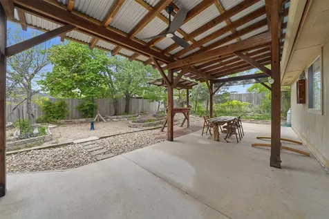 21142 Northland Drive Lago Vista TX 78645
