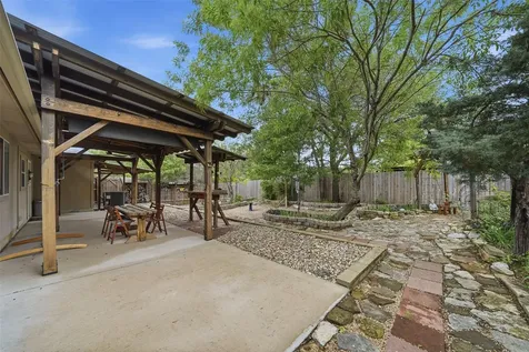 21142 Northland Drive Lago Vista TX 78645