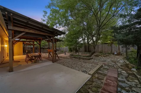 21142 Northland Drive Lago Vista TX 78645