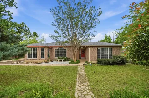 21142 Northland Drive Lago Vista TX 78645