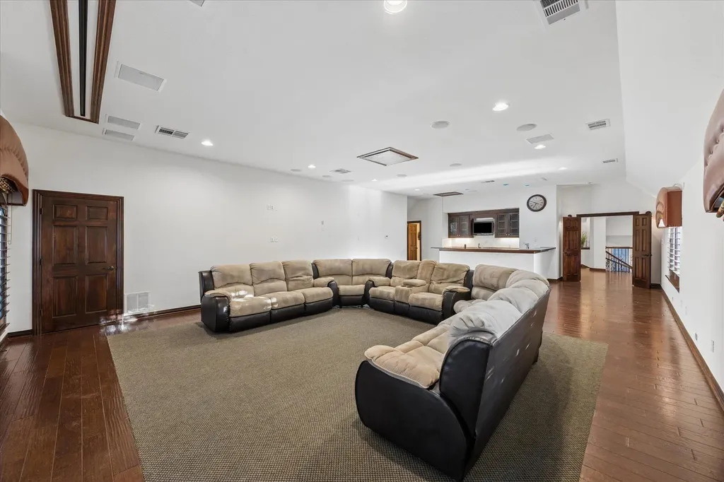 11805 Ranchview Court Austin TX 78732