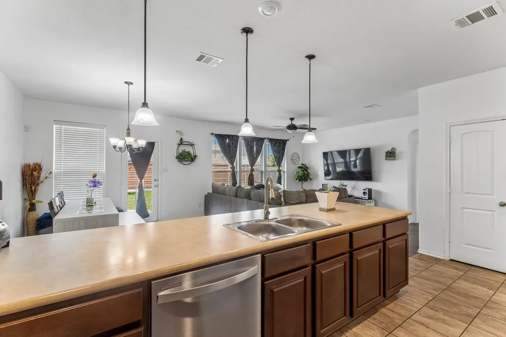 14109 James Garfield Street Manor TX 78653
