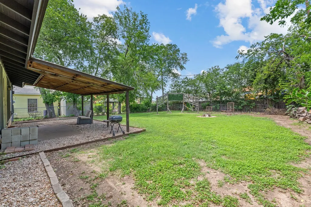 1500 Fairfield Drive Austin TX 78757