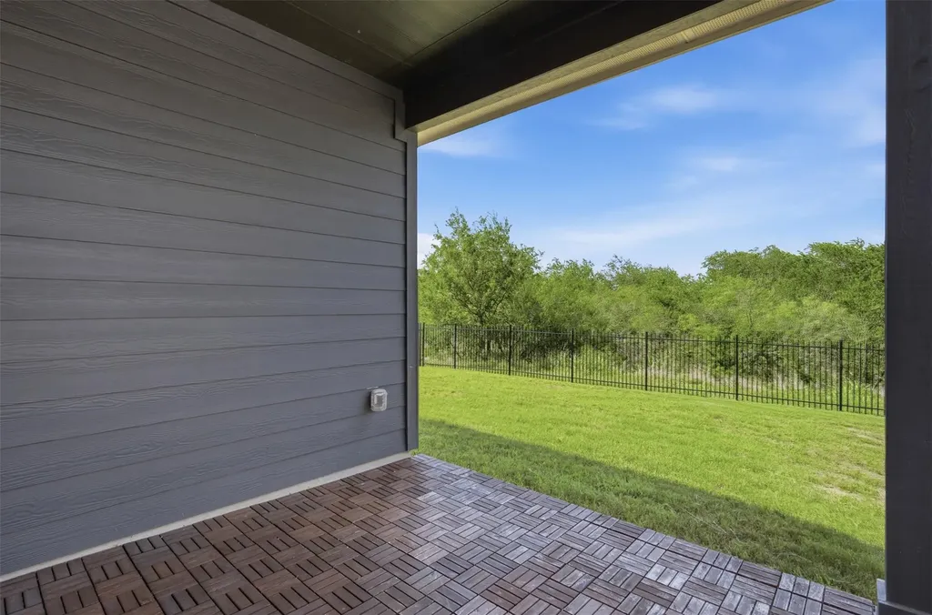 19924 Ann Richards Avenue Manor TX 78653