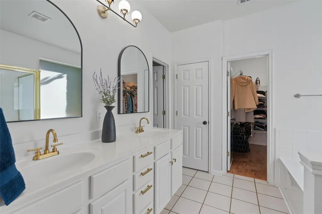 902 Lavender Cove Pflugerville TX 78660