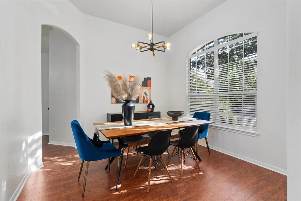 902 Lavender Cove Pflugerville TX 78660
