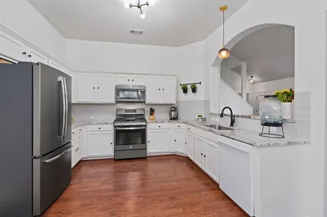 902 Lavender Cove Pflugerville TX 78660
