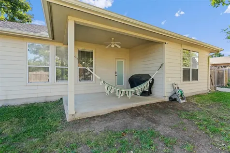 902 Lavender Cove Pflugerville TX 78660