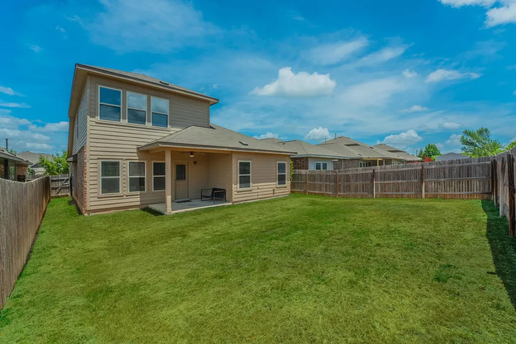 188 Shale Circle Buda TX 78610