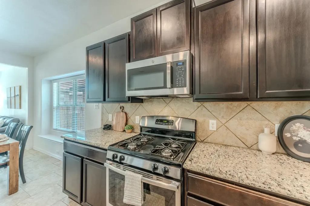 188 Shale Circle Buda TX 78610