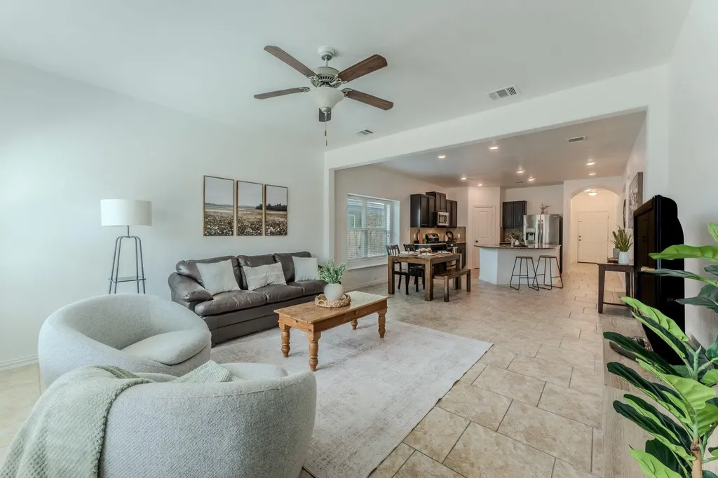 188 Shale Circle Buda TX 78610