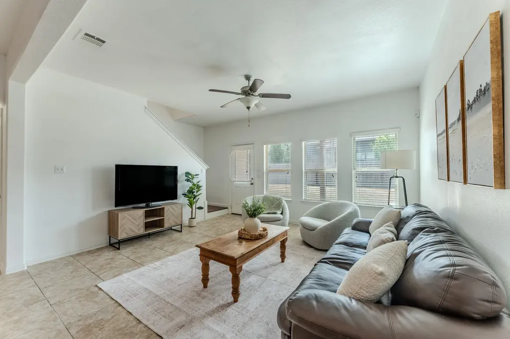 188 Shale Circle Buda TX 78610