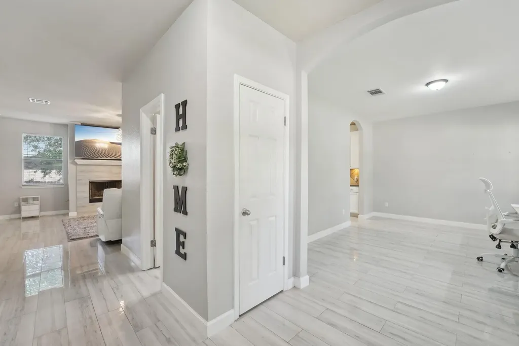 504 Chaparral Drive Leander TX 78641