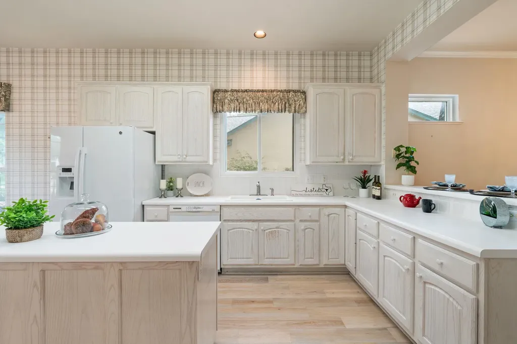 128 Dan Moody Trail Georgetown TX 78633