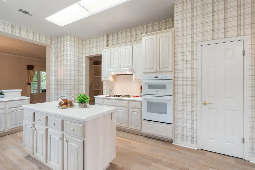 128 Dan Moody Trail Georgetown TX 78633