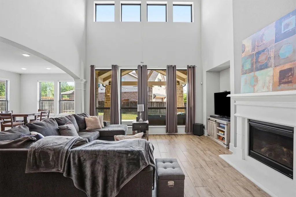 100 Hiddenfox Cove Georgetown TX 78626