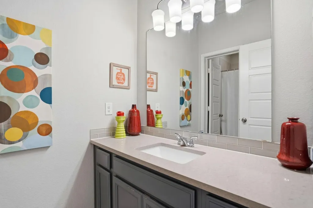 100 Hiddenfox Cove Georgetown TX 78626