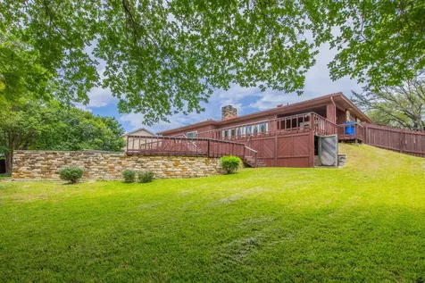 113 Indian Bend Drive Lakeway TX 78734