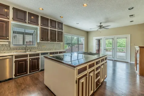 113 Indian Bend Drive Lakeway TX 78734