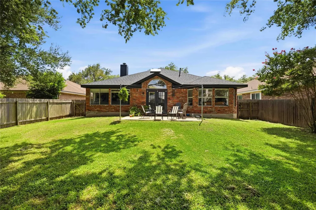 6435 Old Harbor Lane Austin TX 78739