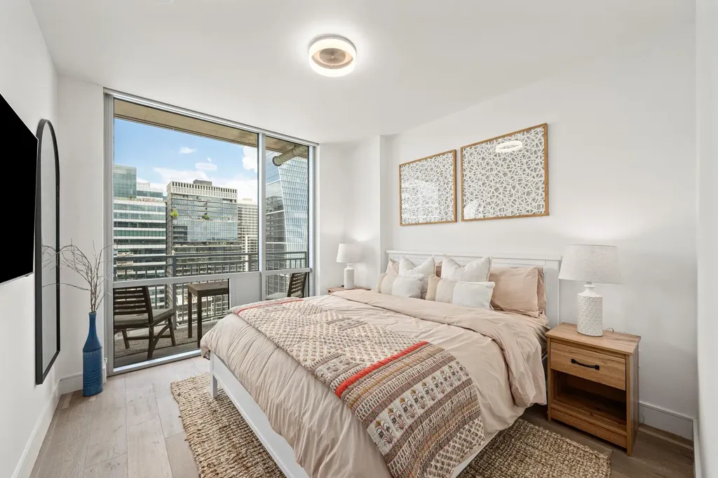 222 West Avenue Austin TX 78701