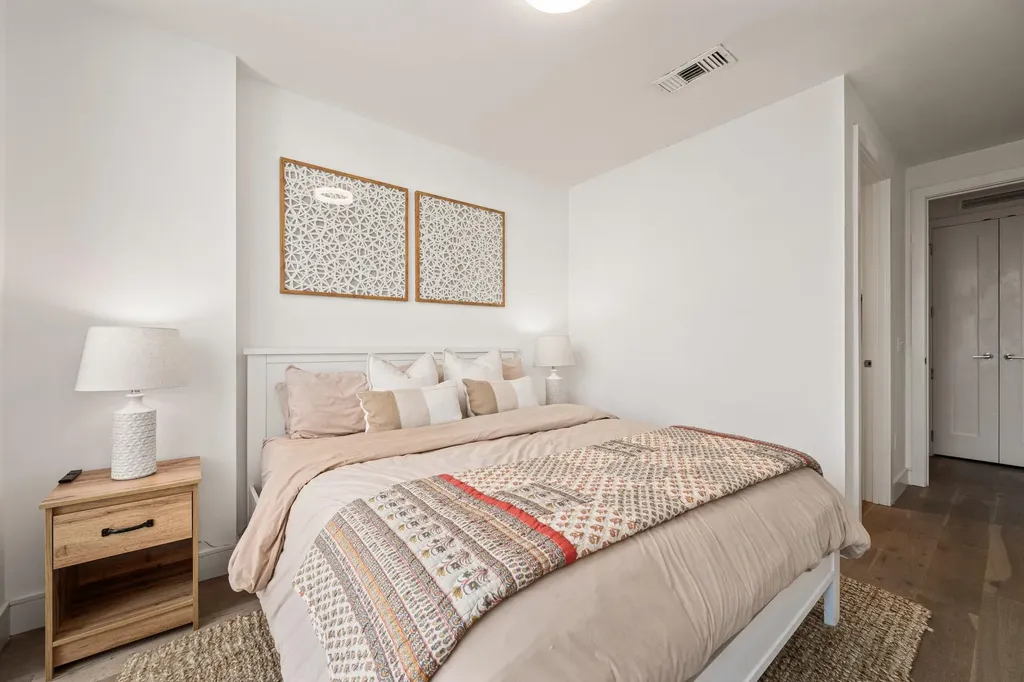 222 West Avenue Austin TX 78701