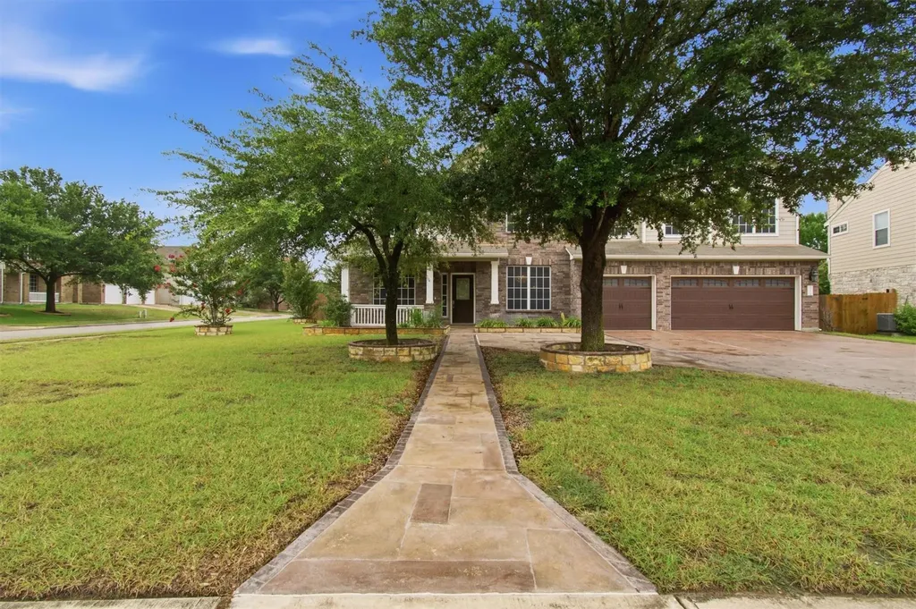 113 Scarlet Oak Cove Kyle TX 78640