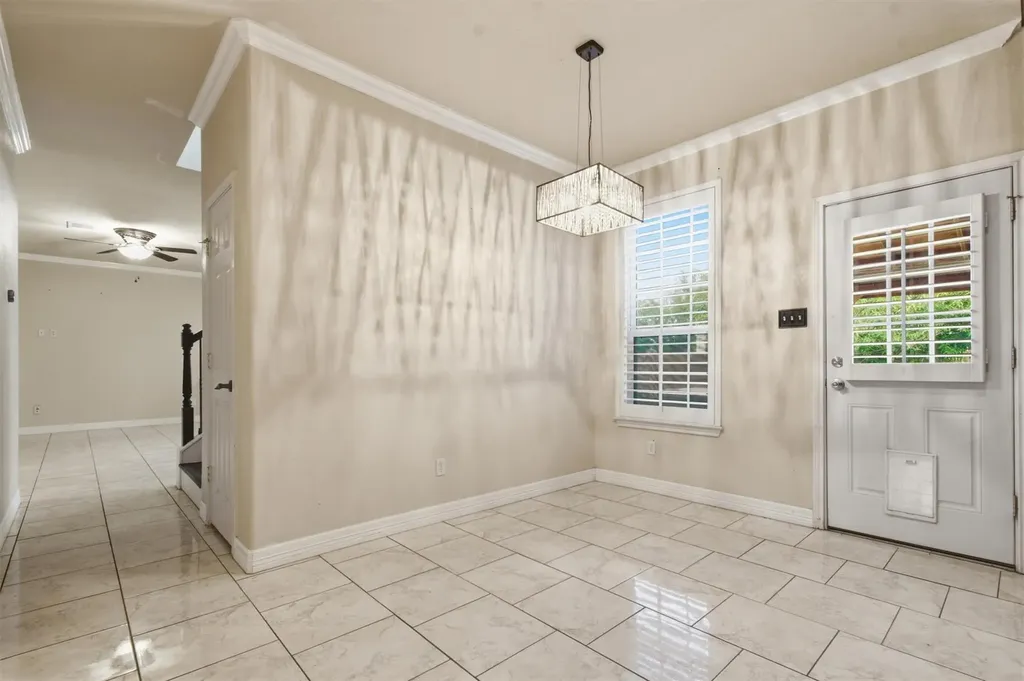 113 Scarlet Oak Cove Kyle TX 78640