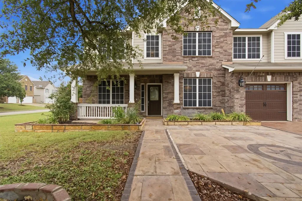 113 Scarlet Oak Cove Kyle TX 78640